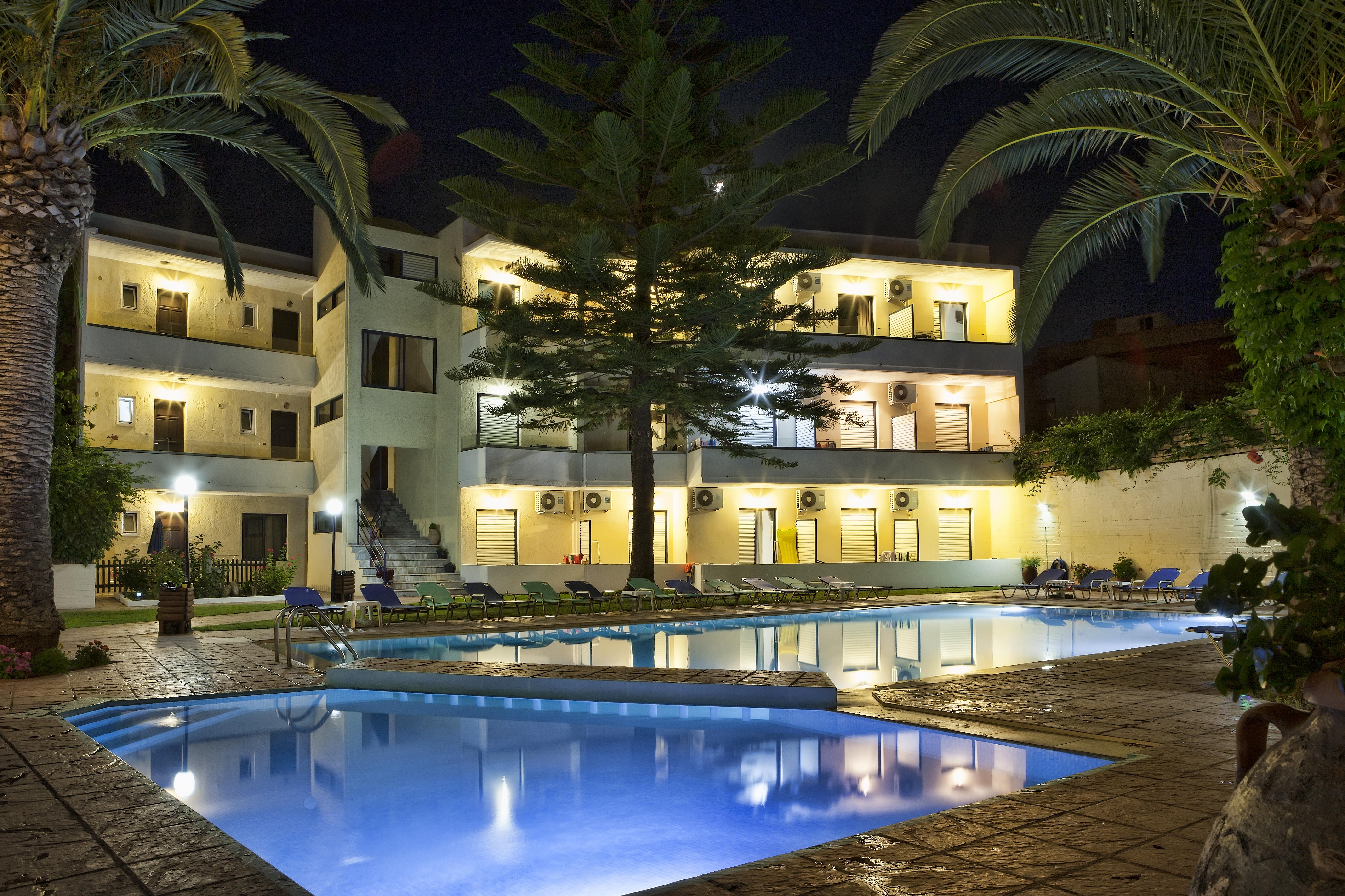 Cretan Sun Aparthotel Adelianos Kampos Eksteriør bilde