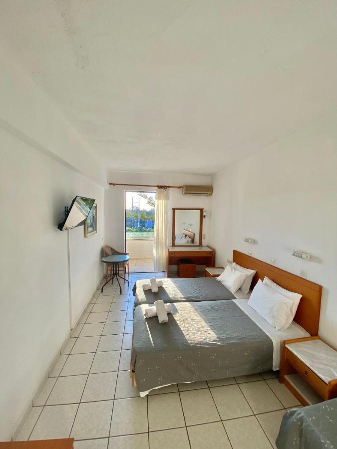 Cretan Sun Aparthotel Adelianos Kampos Eksteriør bilde