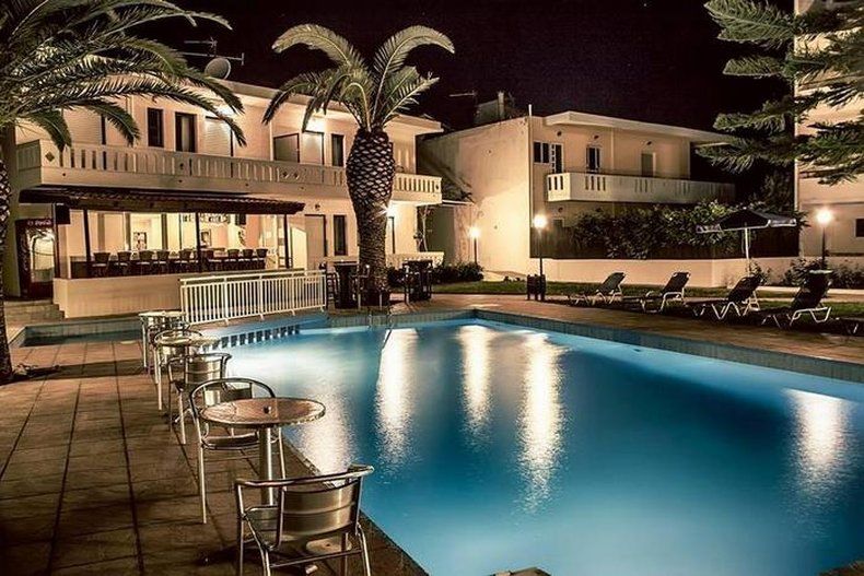 Cretan Sun Aparthotel Adelianos Kampos Eksteriør bilde